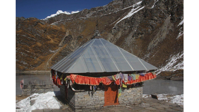 temple-in-the-mountains