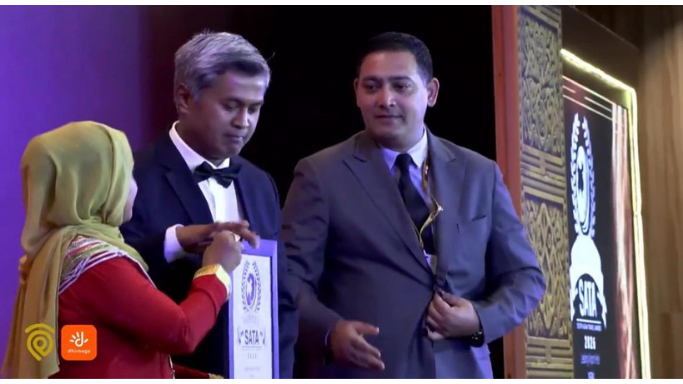 award-creomany